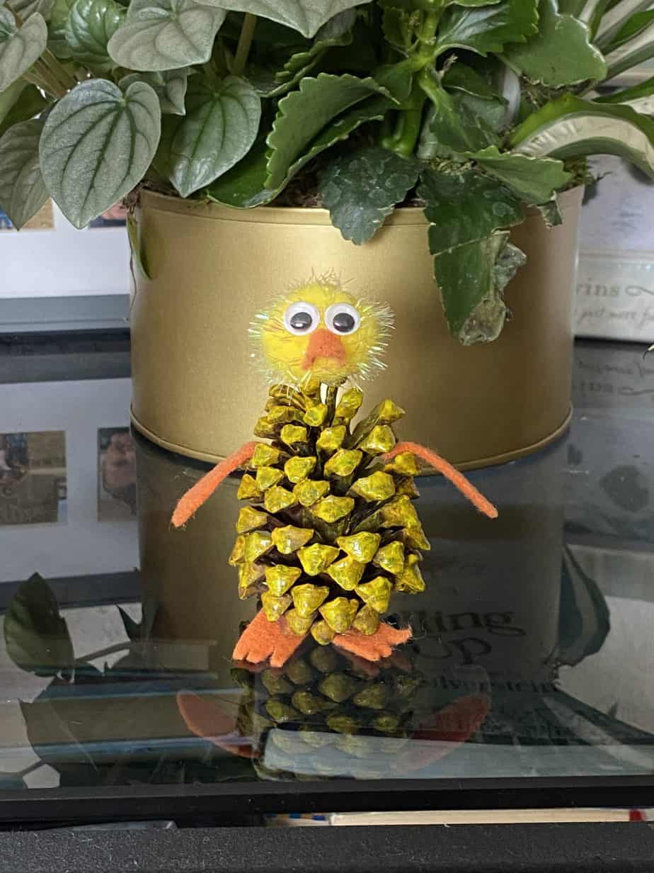 Chick chickidy pine cone Peeps. Bunny and lamb Easter kids craft