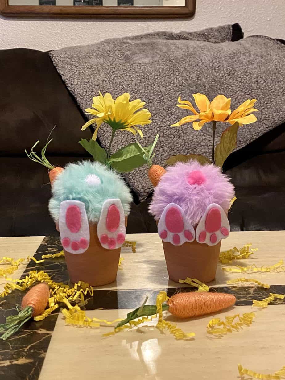 Dollar tree clay pot bunny butts. Easy Easter and spring craft. #bunnybutts #claypotcrafts #eastercrafts