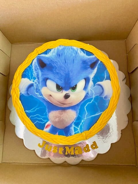 sonic the hedgehog birthday cake