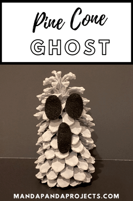 Halloween nature craft for kids, Pine Cone Ghosts. Ghost craft. #pineconecrafts