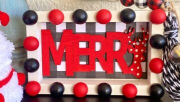 Merry Christmas DIY tiered tray decor sitter. Red, black, and white themed DIY Christmas decor.