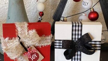 Easy DIY Wood Block Christmas Presents. DIY crafting decor to decorate a Christmas tiered tray this Holiday season in a red black and white color theme.