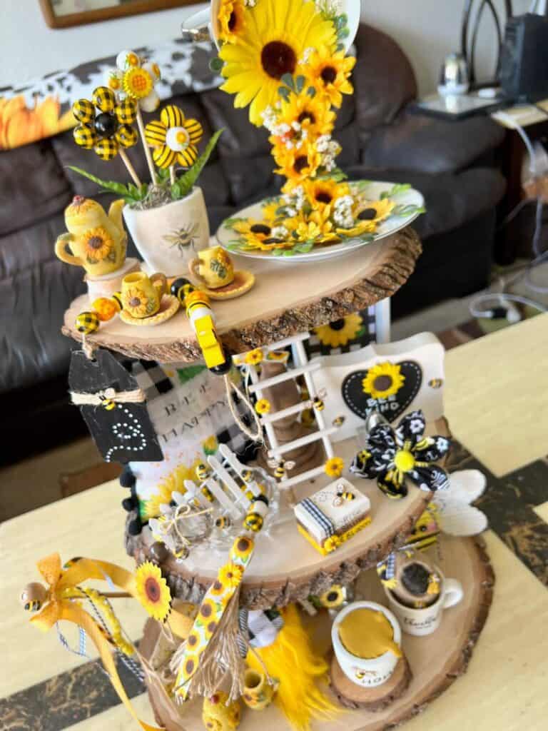  Bee Hive Decor Honey Bee Tiered Tray Decor Bumble Bee  Decorations Summer Spring Sunflower Decor for Home Farmhouse Kitchen  Natural Bee House Bumble Bee Theme Party Decor (B) : Home 