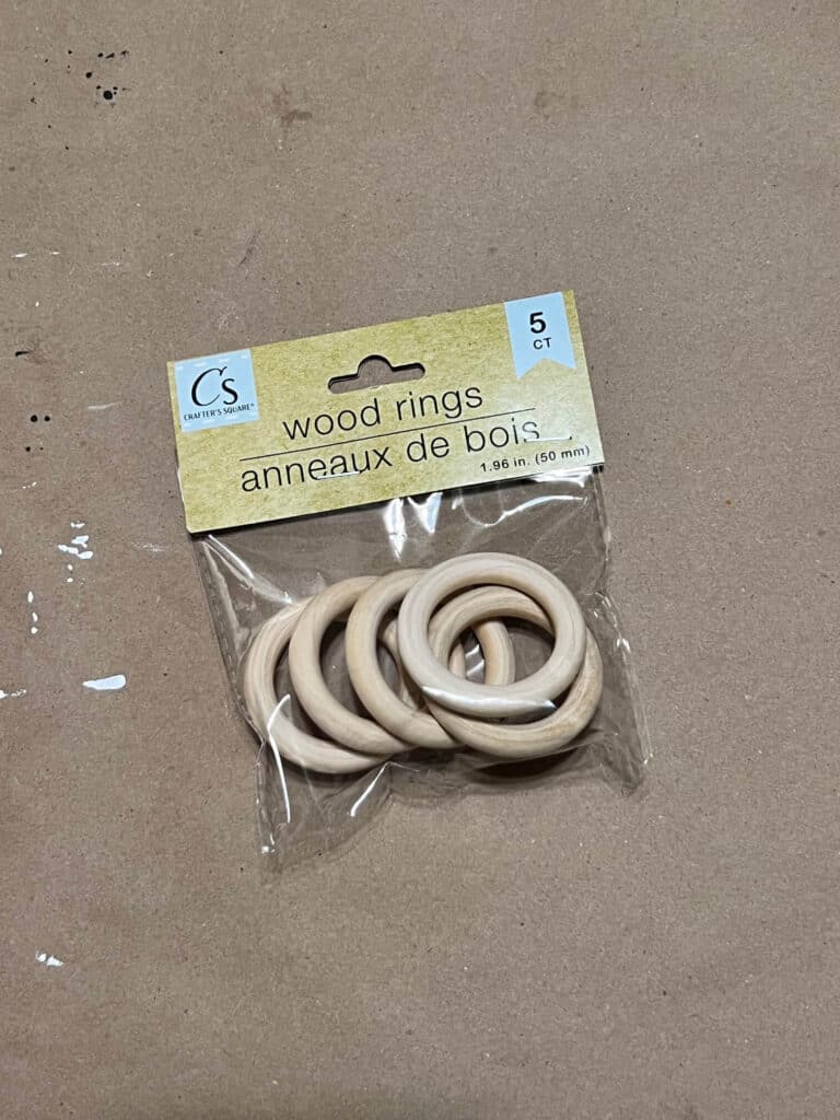 Wood rings in the package.