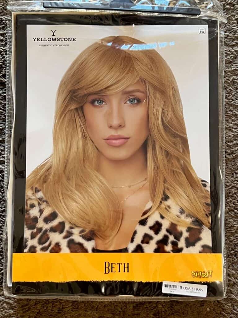 Yellowstone blonde "beth" wig in the package.