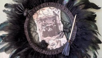 Vintage Witches Halloween Feather Wreath