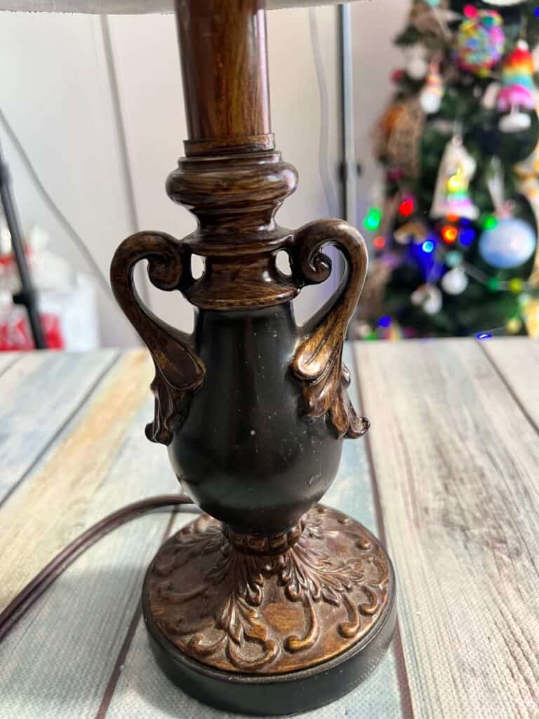 The bottom portion of the thrifted lamp.